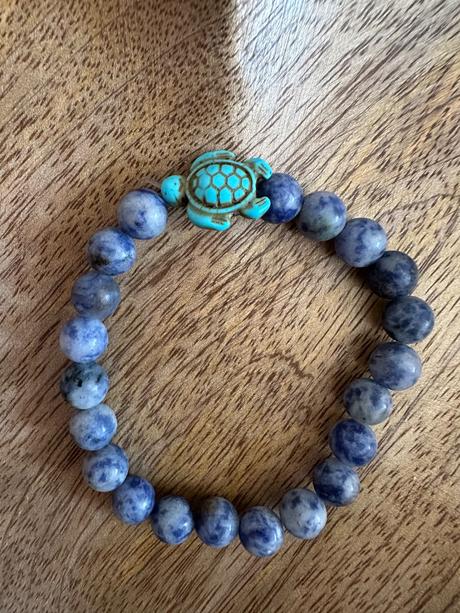 Náramok sodalit s vodnou korytnačkou,