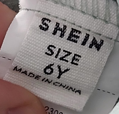 Bledozelené dievčenské šaty, 116