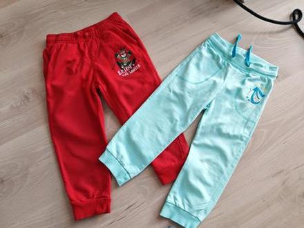 Tepláky krásne top ,len 1,2 x oblec. 86-98, 98