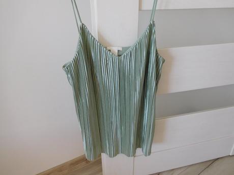 H&m  top zelenkavý pružný-s/m,, h&m,s