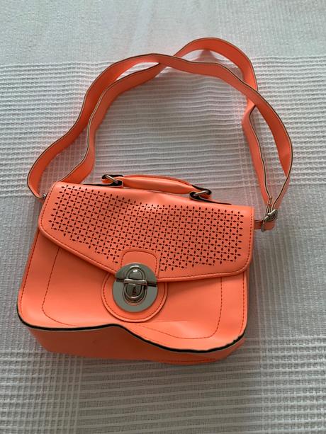 Lososová kabelka, new look