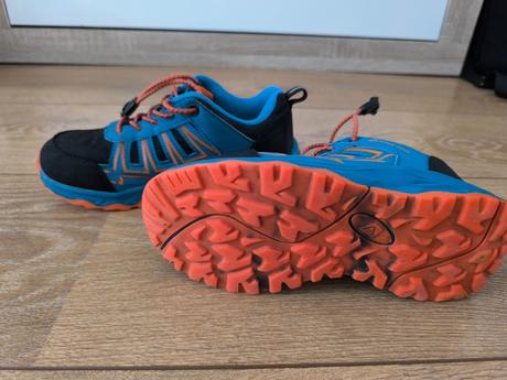 Trekova obuv, alpine pro,30