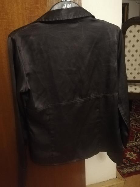 Saténovo lesklá bluzka, m