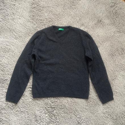 Benetton vlneny svetrík, benetton,s