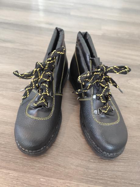 Pánske (chlapčenské) pracovné topánky, 38