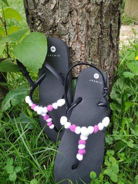 Pompom sandálky, sinsay,40