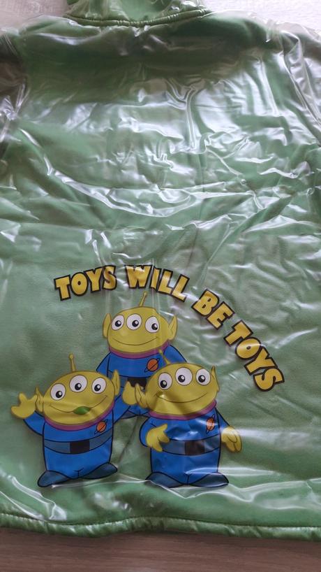 Nepremokava bunda, disney,98