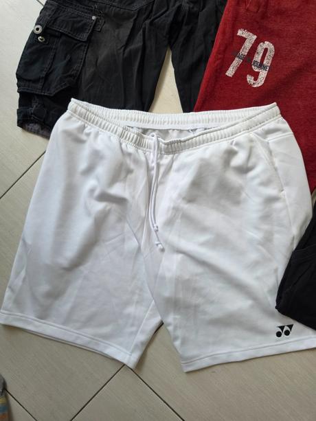 Yonex kratase biele + 2x kratase a tričko, xl