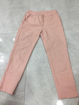 Ružové nohavice, m