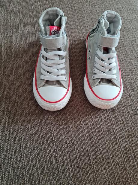 Tenisky looney tunes, 26