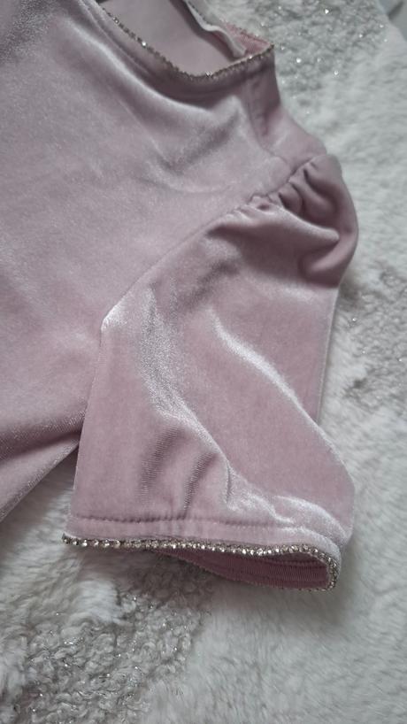 Zamatové šaty s kamienkami, reserved,122