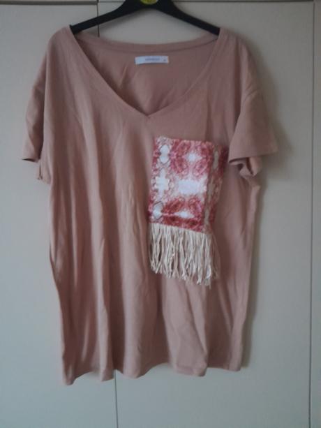 Tričko so saténový vreckom, reserved,m