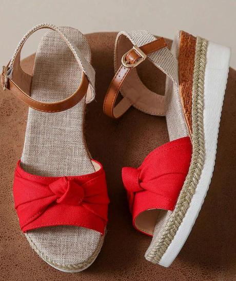 Sandálky na platforme, 40