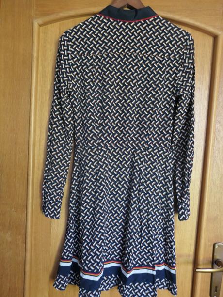 Tommy hilfiger monogram krasne damske saty m, tommy hilfiger,m