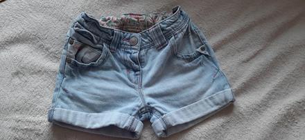 Nadherne kratasy, next,110