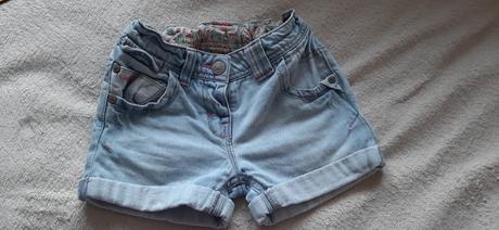 Nadherne kratasy, next,110