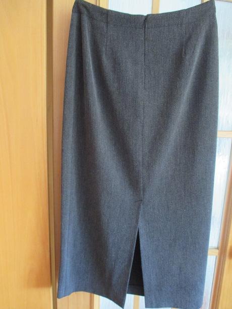 Uzka seda sukna "s", s