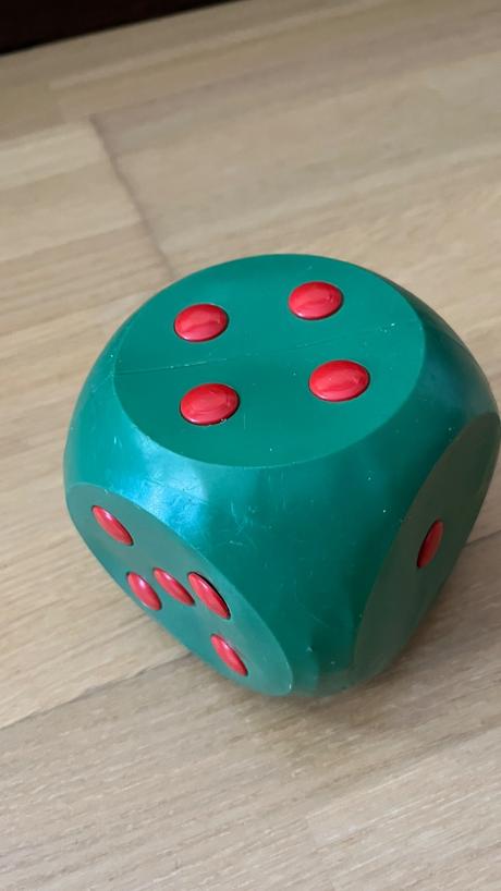 Plastová retro kocka, 