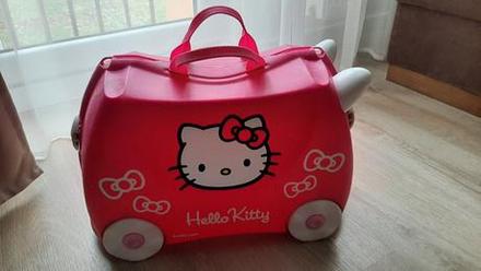 Kufrik na cestovanie -aj mozne sediet,