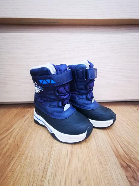 Snehule lupilu, lupilu,21