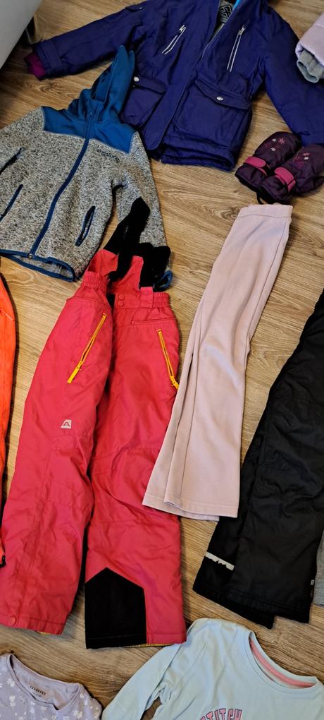 Veľký balík oblečenia pre dievčatko 122-128, 122–134