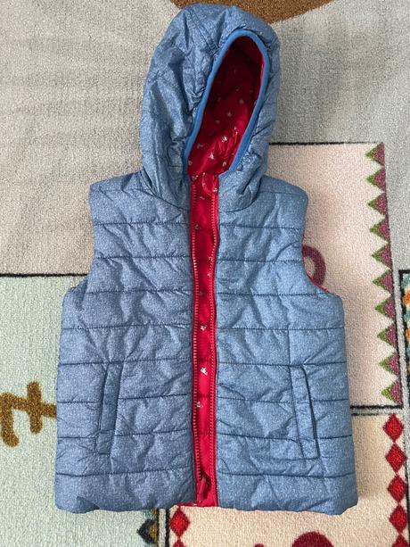 Dievcenska vesta obojstranna, c&a,104