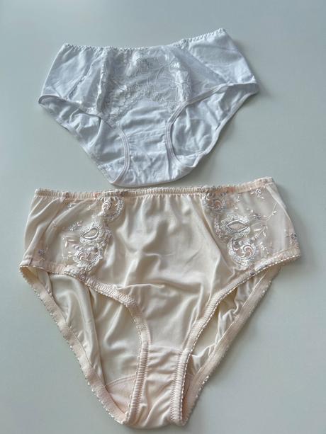 2x nohavičky contureĺe 1x gabidar, xl