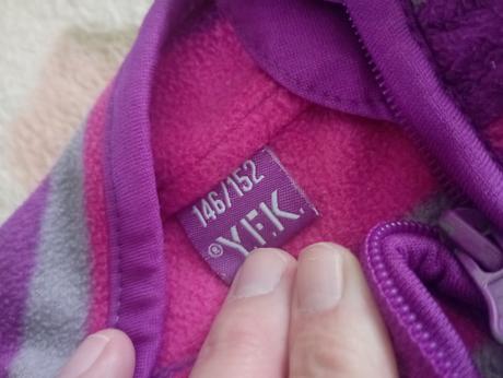 Mikina na doma, kik,146