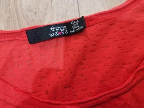 Červené tričko, gate,m