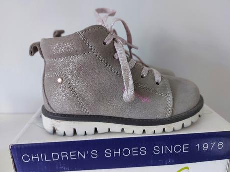 Krásne prechodné, primigi,23 / 24