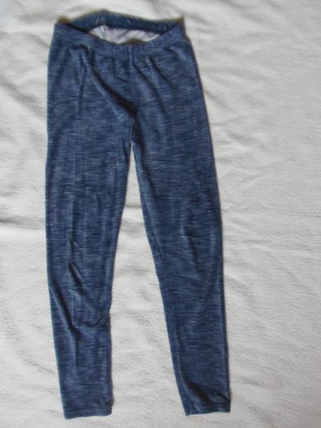 Zamatové legíny, 146