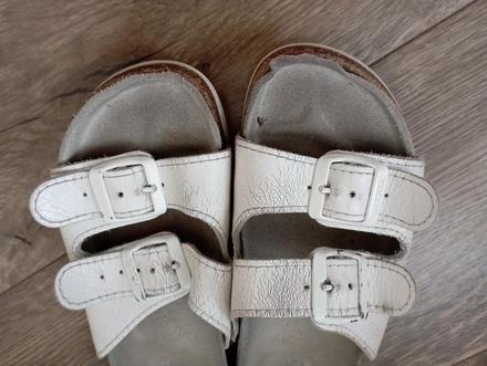 Tvarované papuče, protetika,35