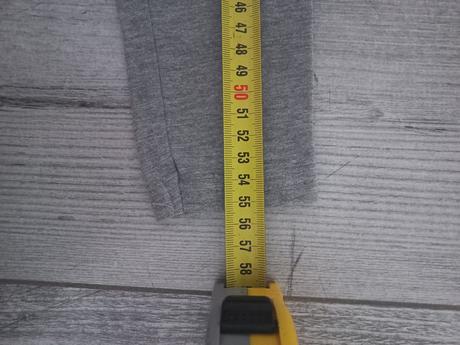 Tepláky 104, sinsay,104