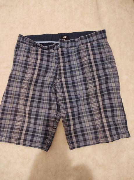 Šortky v peknom stave, h&m,34
