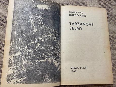 Krásna stará retro kniha tarzanove šelmy 1969,