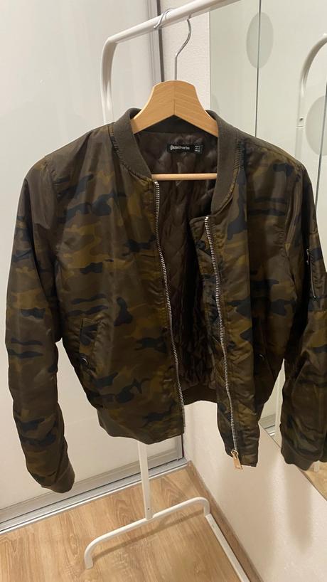 Bombera, stradivarius,s