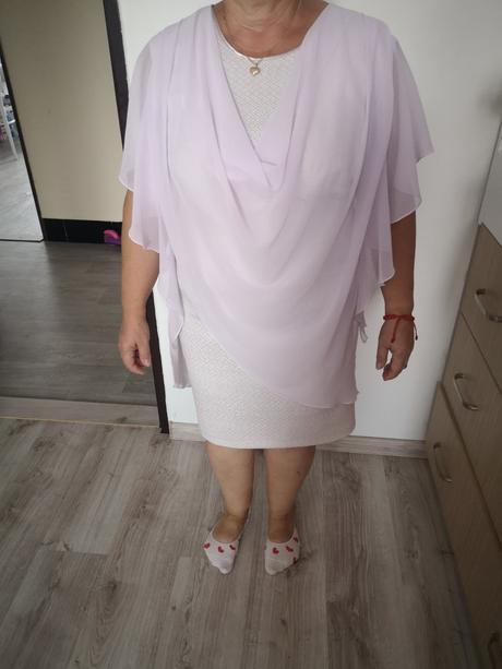 Spoločenské šaty, 44