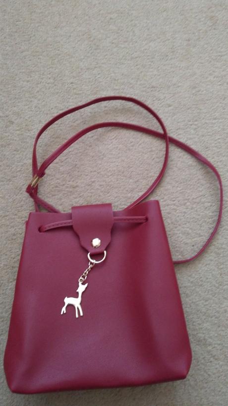 Vínová cross body taška, 