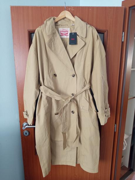 Kabát dlhý, levis,l