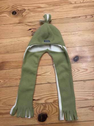 Teplá čiapka so šálom, 104