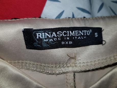 Krátke spoločenské šaty veľkosť s, s