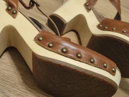 Kožené drevákové sandále ugg veľ.37, 37