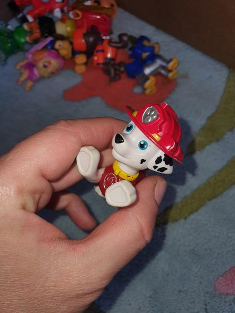 Postavičky väčšie paw patrol 1.5 eur ks,