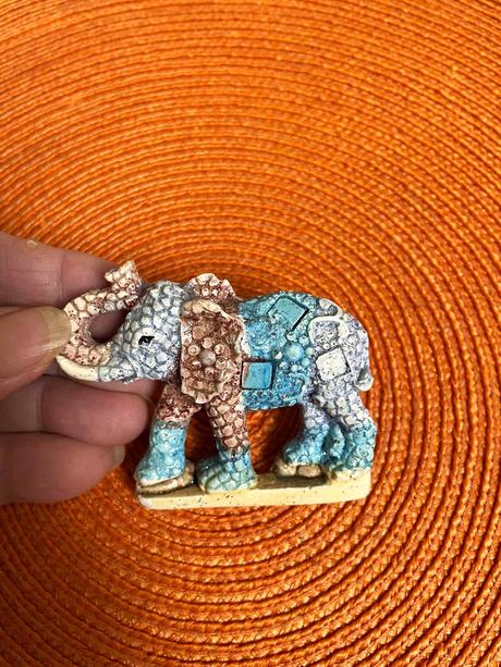 Keramická 3d magnetka slon, 