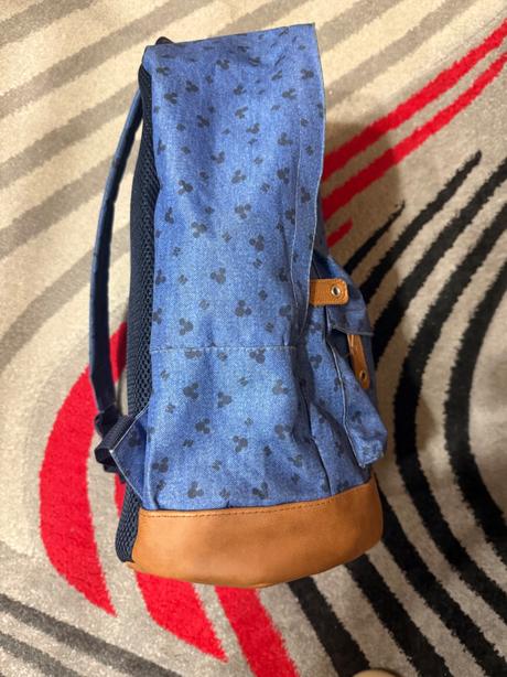 Disney batoh, disney