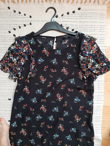 Letné, kvetované šaty jessica, m