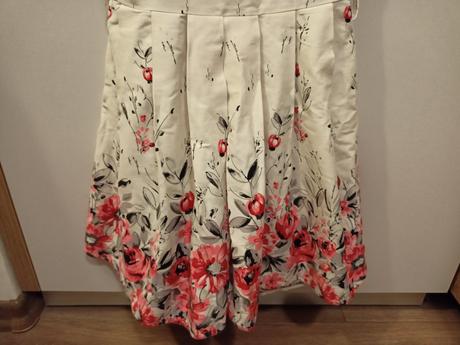 Spoločenské šaty zn. pandanam, veľ. 122, 122