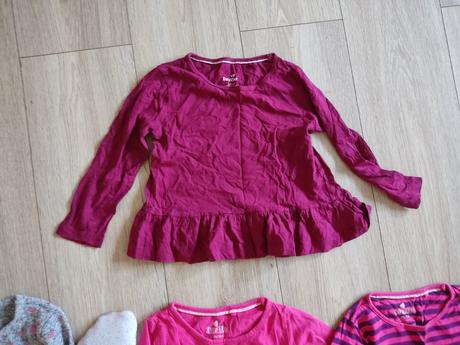 Balík tričiek a šiat, 86–98