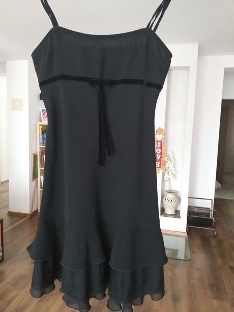 Spolocenske saty united colors of benetton, s