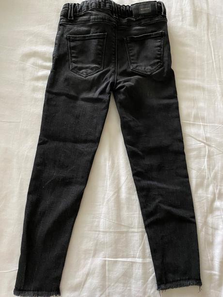 Nohavice, reserved,122